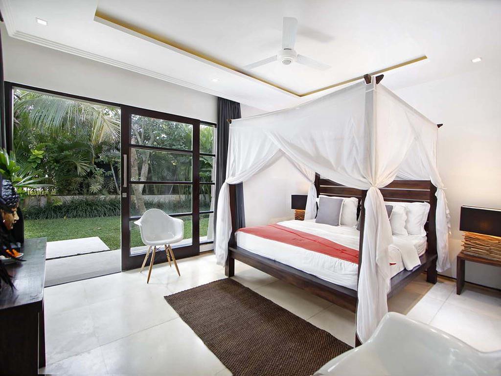 Villa Mona Canggu Extérieur photo